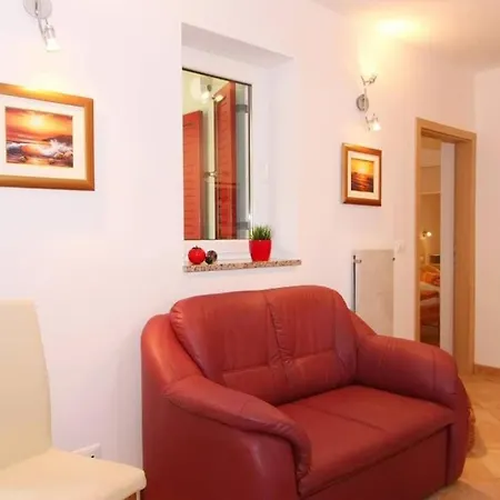 Apartment Mozart Porec